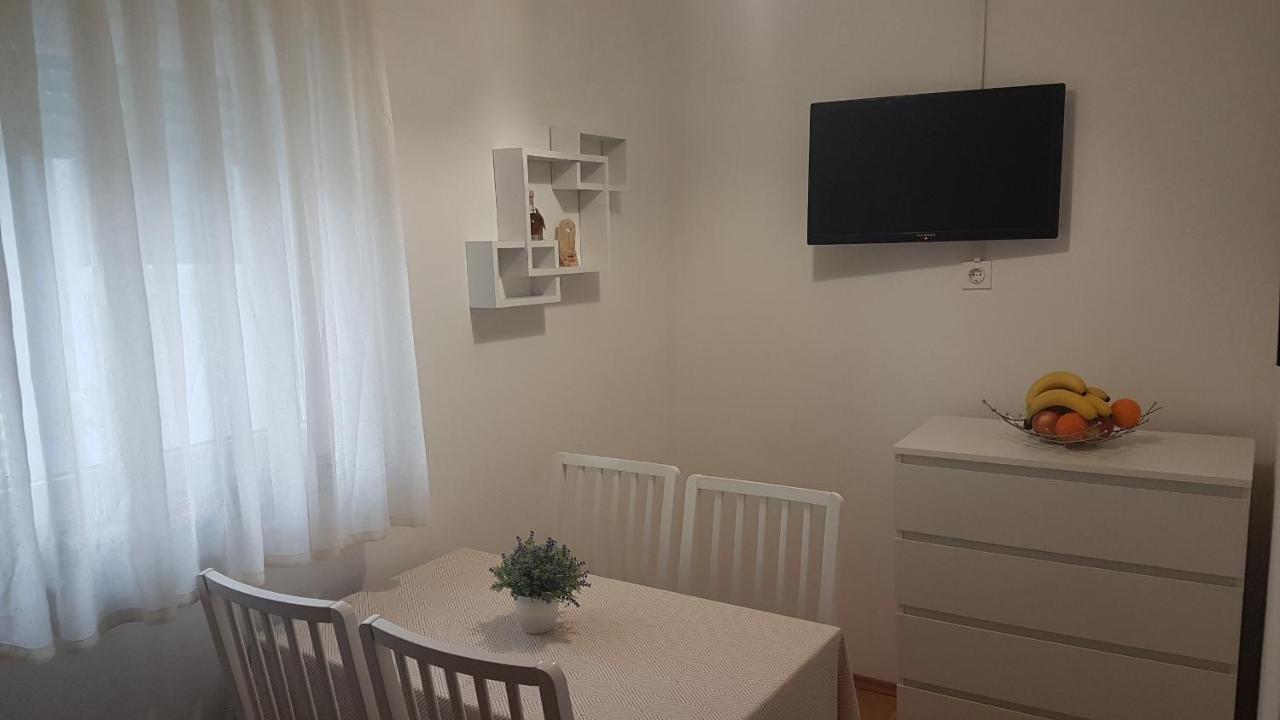 Apartmani Ab พิโรวัซ ภายนอก รูปภาพ